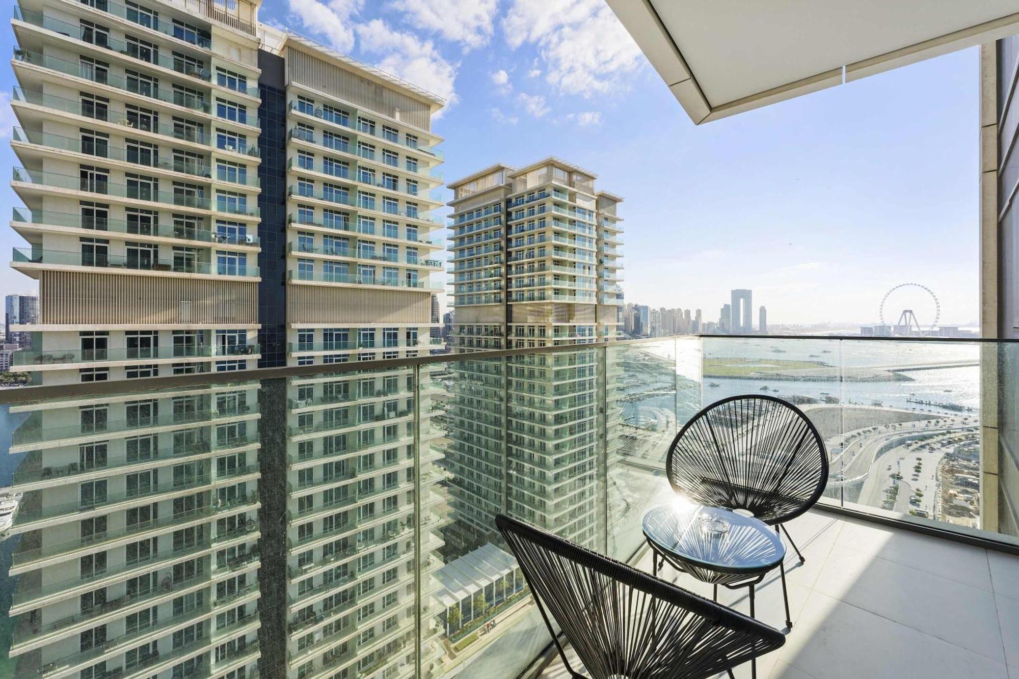 Silkhaus New 1bdr With Private * Dubai