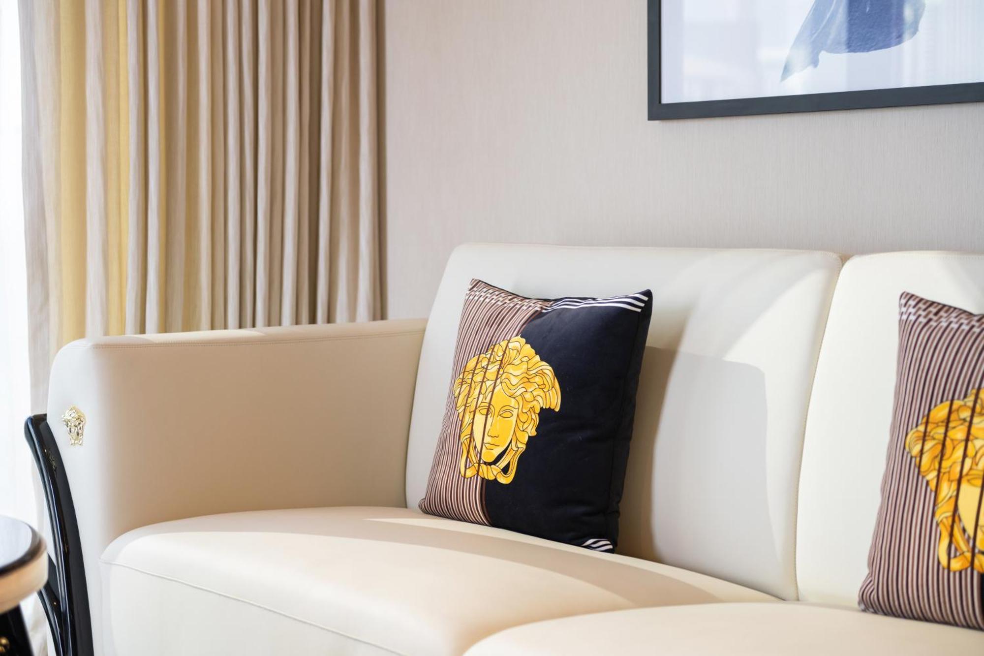 Address Opera Residences Burj Khalifa View *