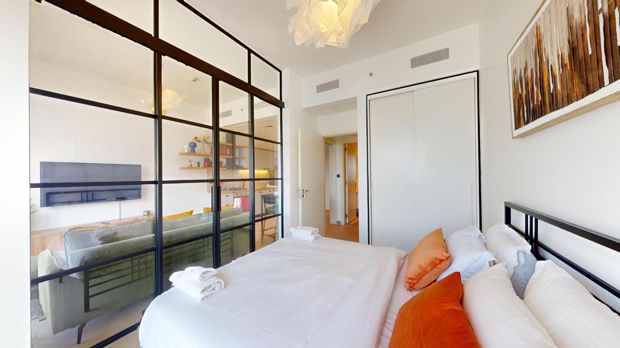 Cozy And Modern 1br In Hills