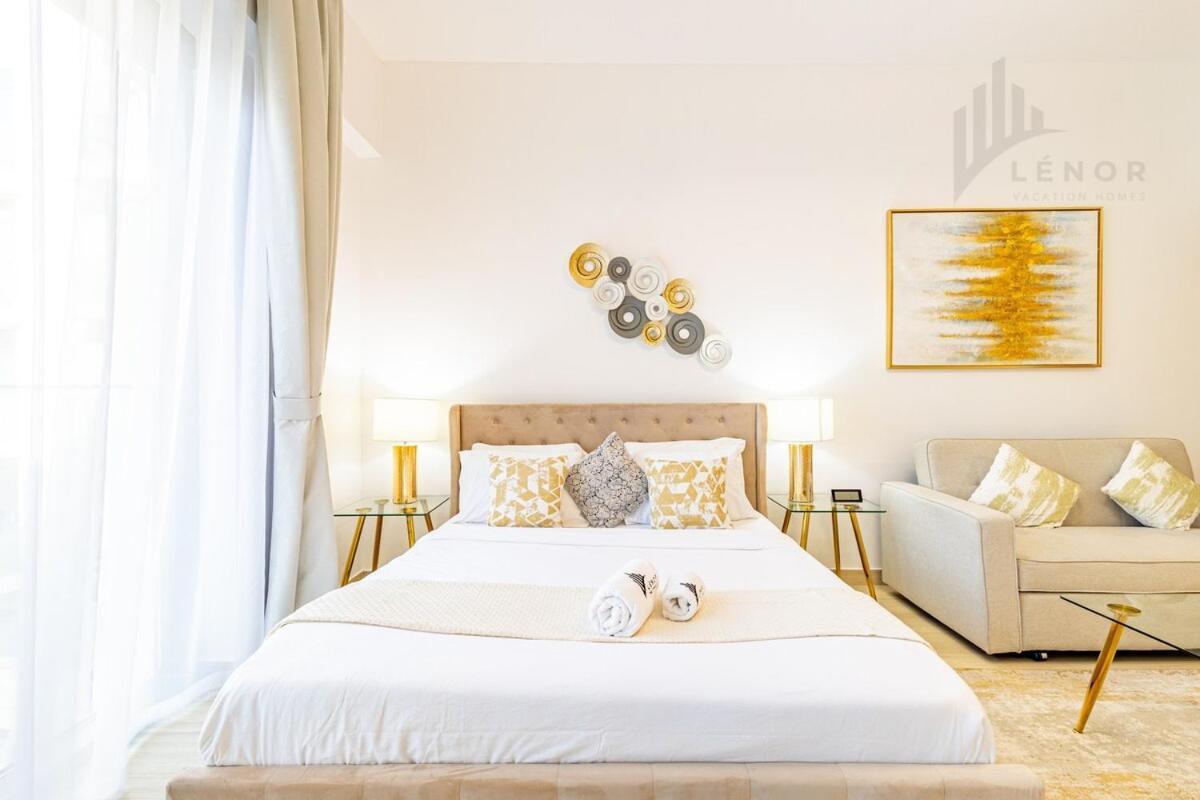 Chic Living Jvc Apartment