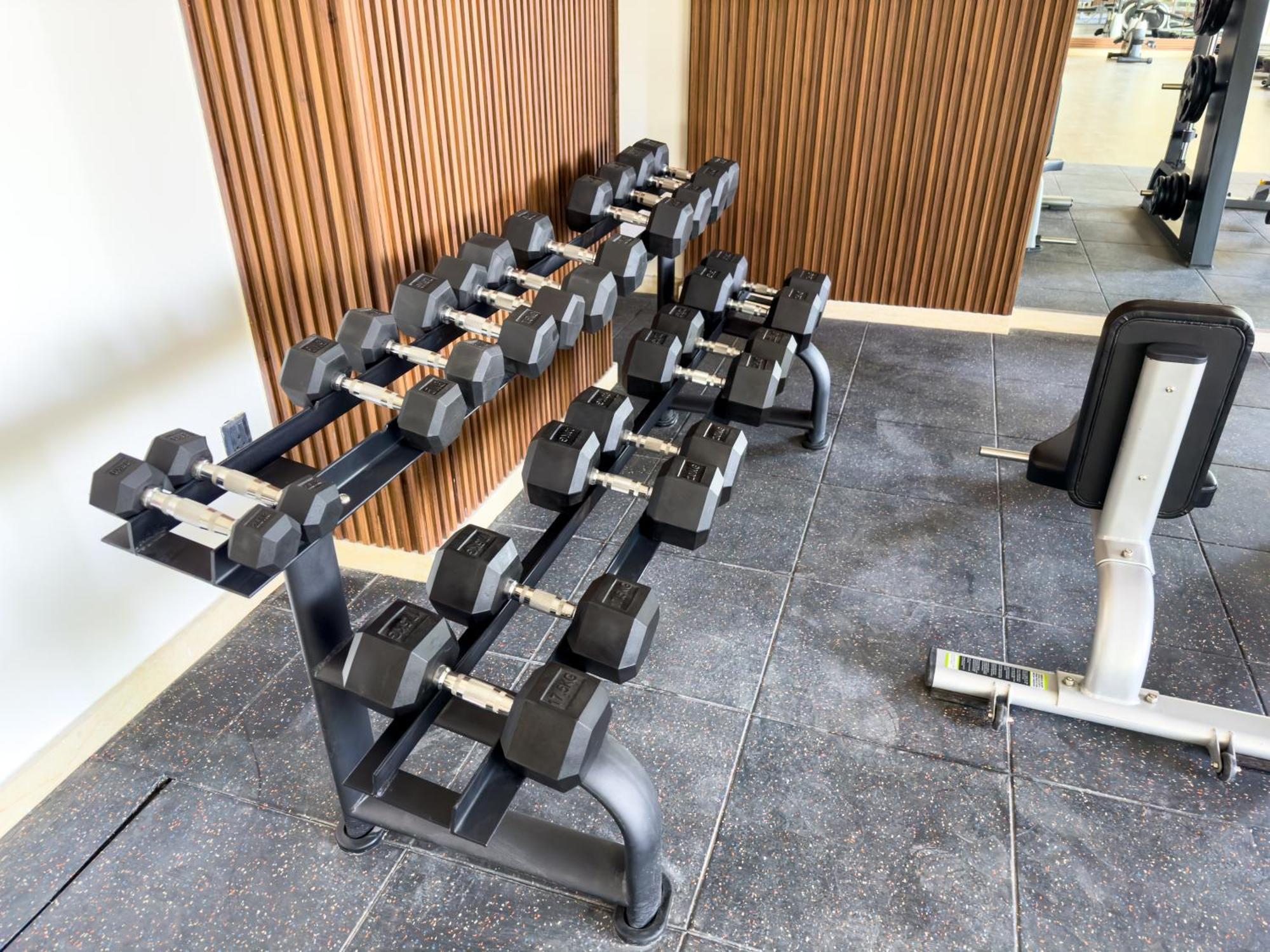 1bhk , 5 Mins From Dxb Airport & Metro Apartment Dubai