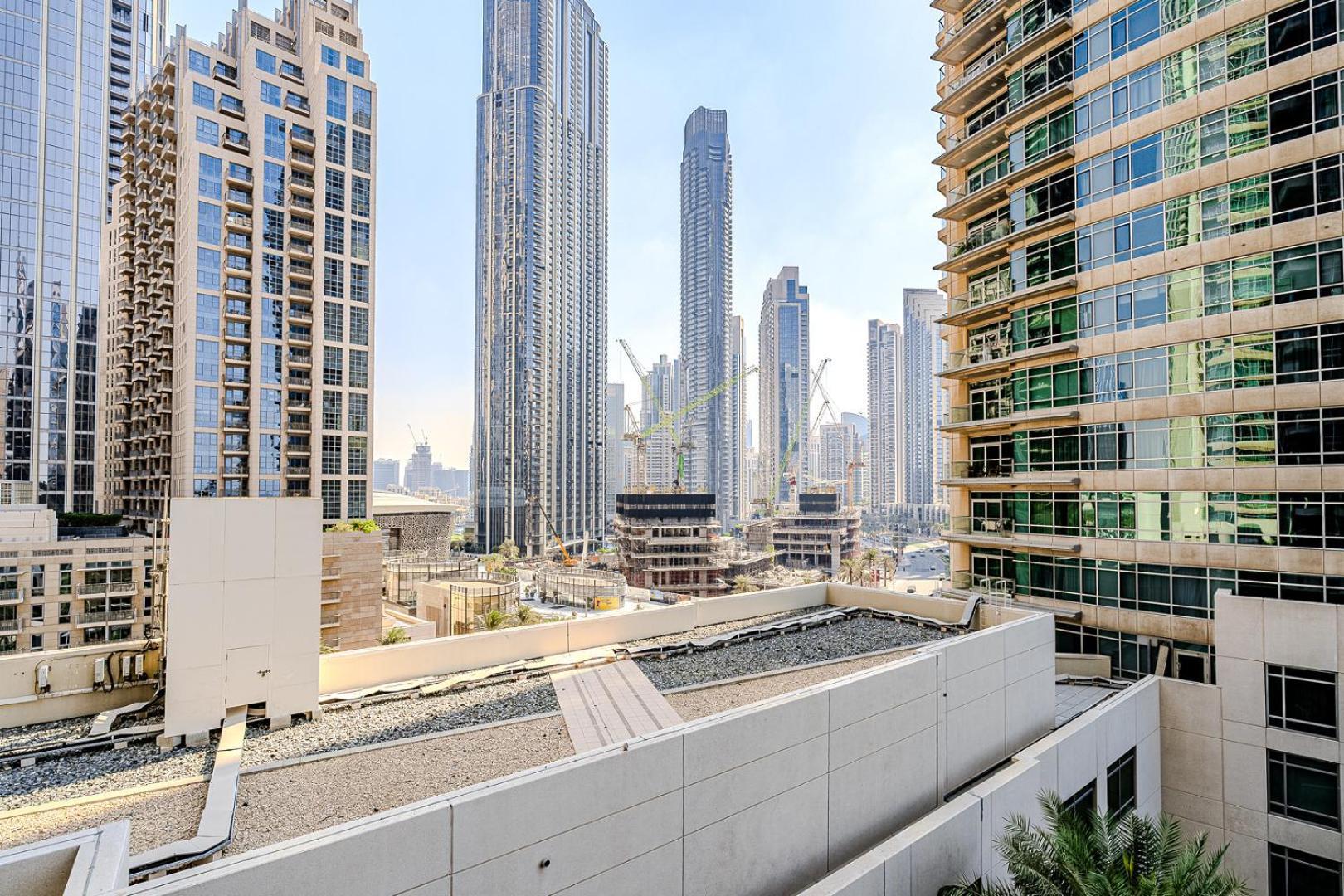 Apartment Burj Loft I Exquisite 2bdr I Downtown Dubai