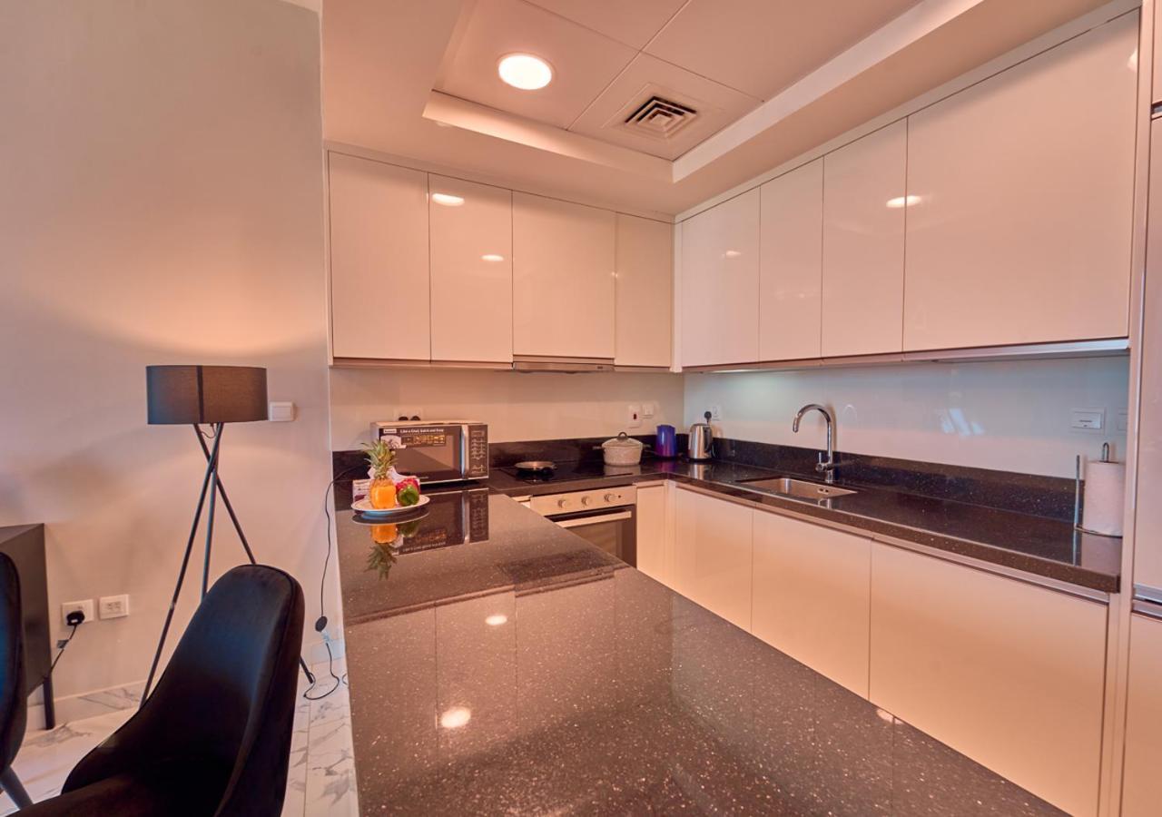 Spacious 1Br With Dubai Canal View, Close To Dubai Mall By Voye Homes Apartment *