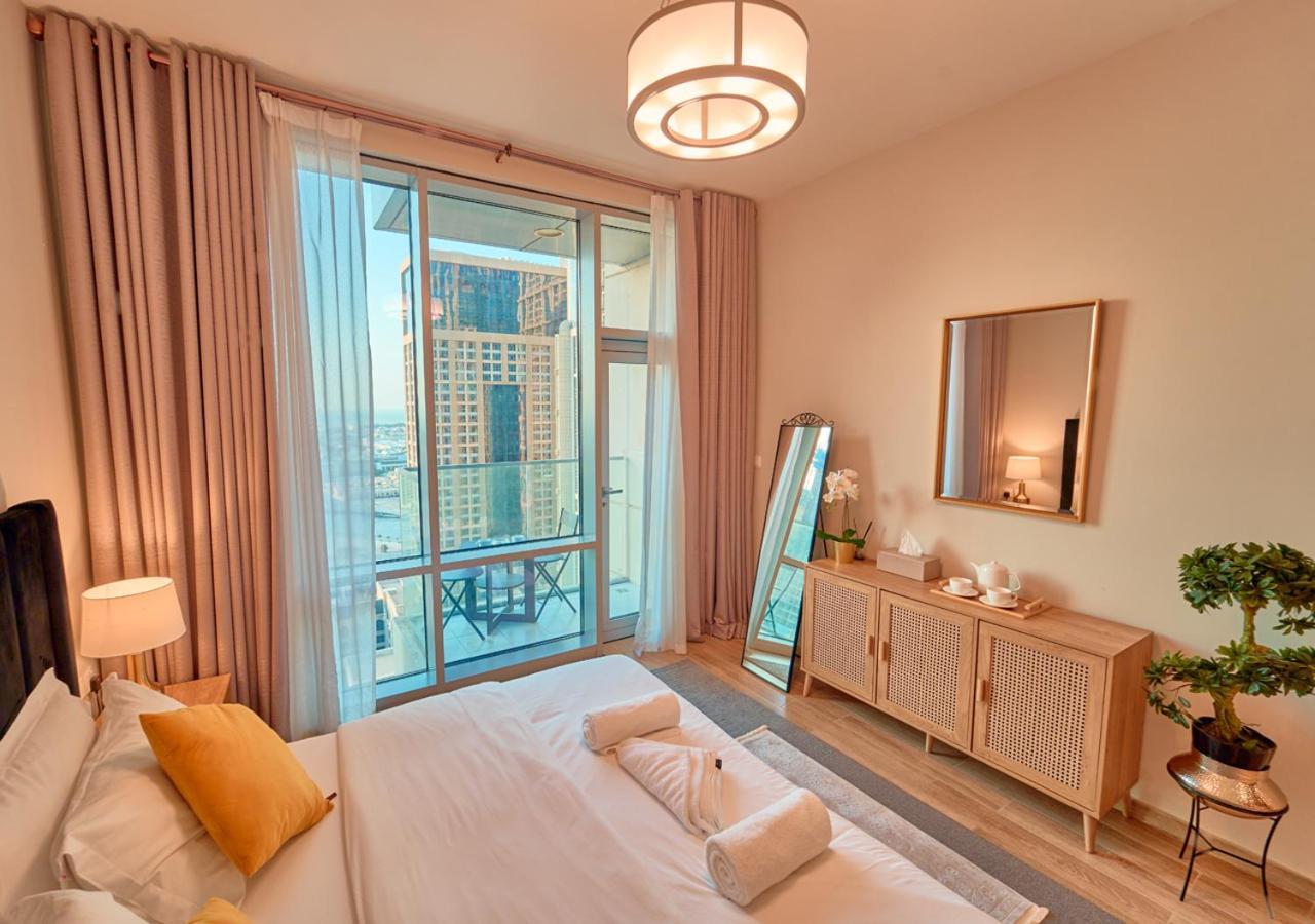 Apartment Spacious 1Br With Dubai Canal View, Close To Dubai Mall By Voye Homes Dubai