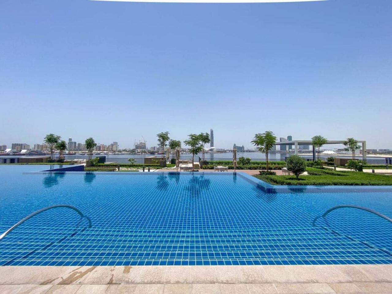 Apartment Waterfront 1br With Infinity Pool In Creek Edge T1 Dubai
