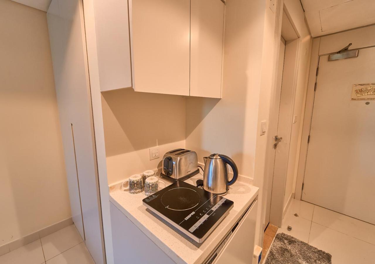 Apartment Cozy Studio Hideaway In Luxe Business Bay By Voye Homes Dubai
