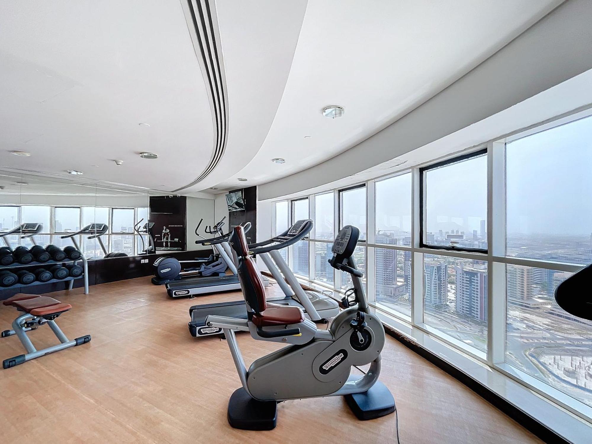 The Bridge - Tranquil Two Bedroom In Sports * Dubai