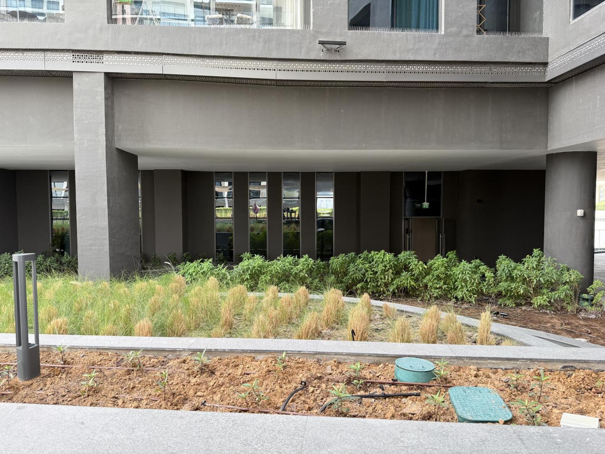 Canal View In Vibrant Business Bay * Dubai