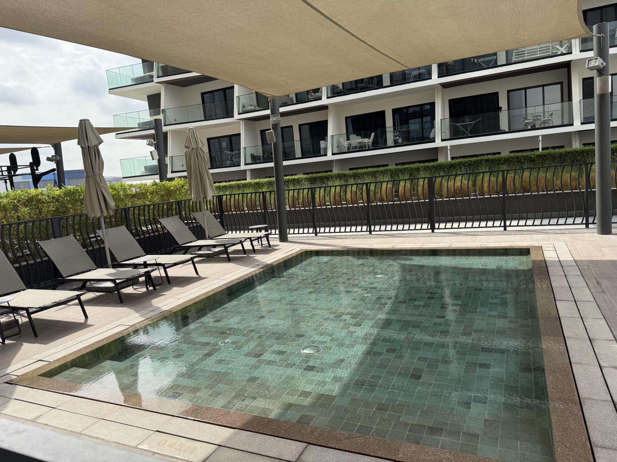 Apartment Canal View In Vibrant Business Bay Dubai