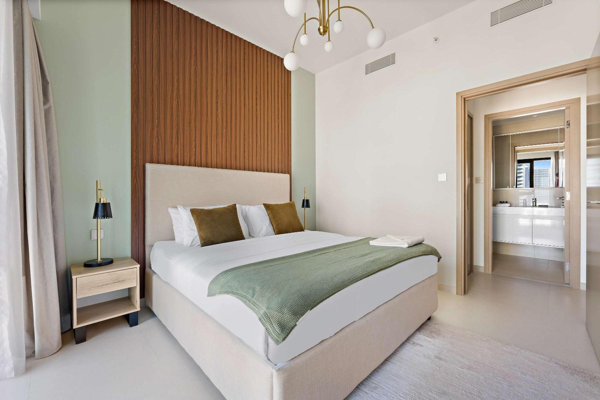 Silkhaus Burj Royale 1bdr With Balcony In Downtown Dubai