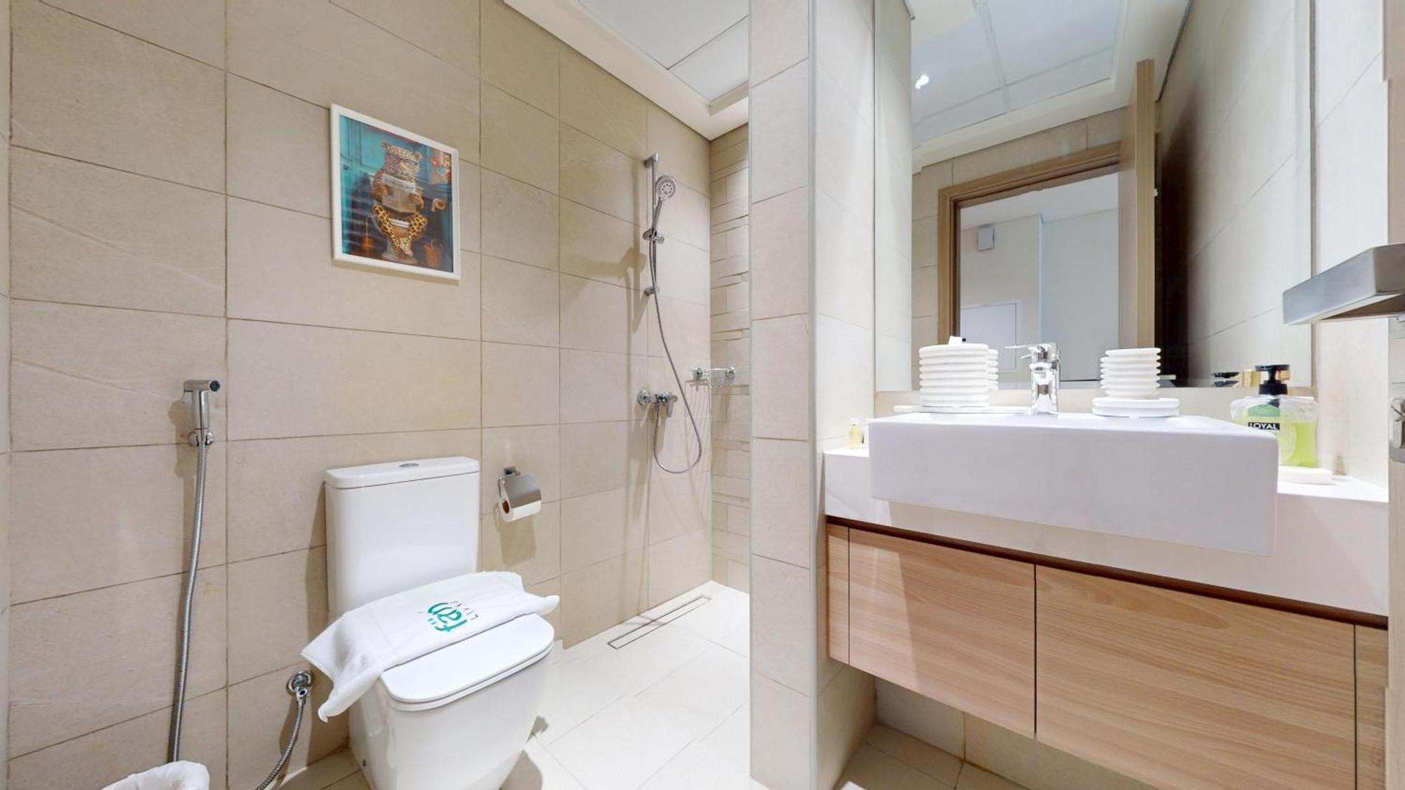 Apartment Fam Living -azizi Rivera 43 ,2br,luxury And Cozy