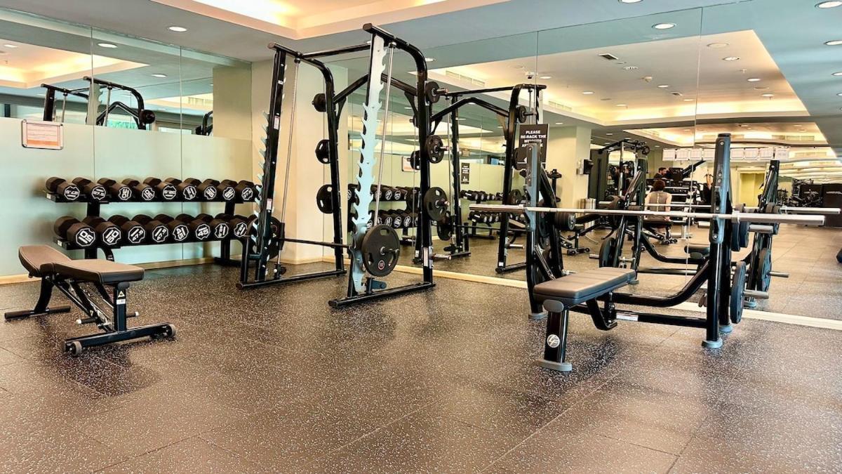 I Burj Retreat I Piano & Workstation Apartment Dubai
