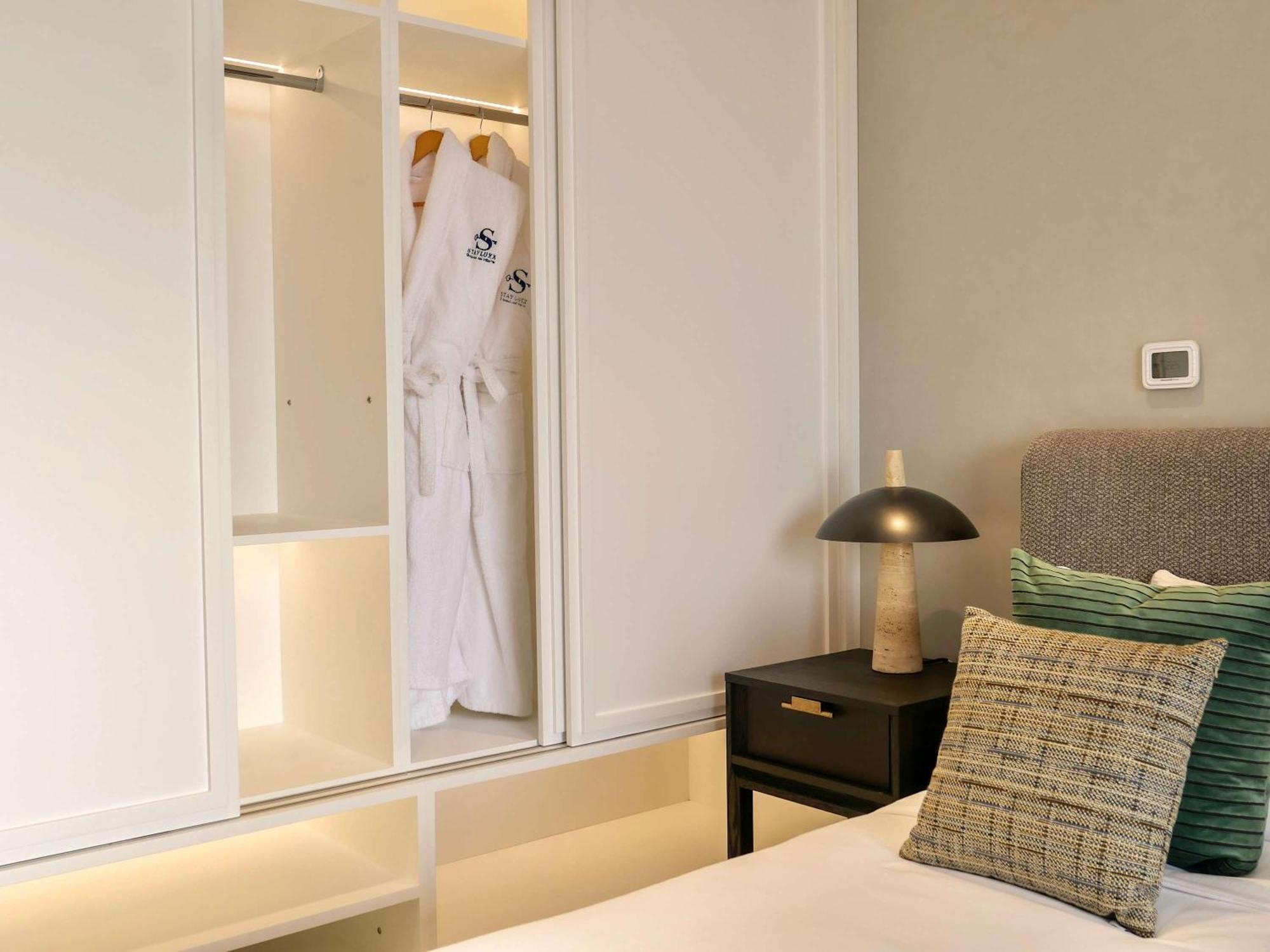 Apartment Fresh 3br In 5-star Dubai