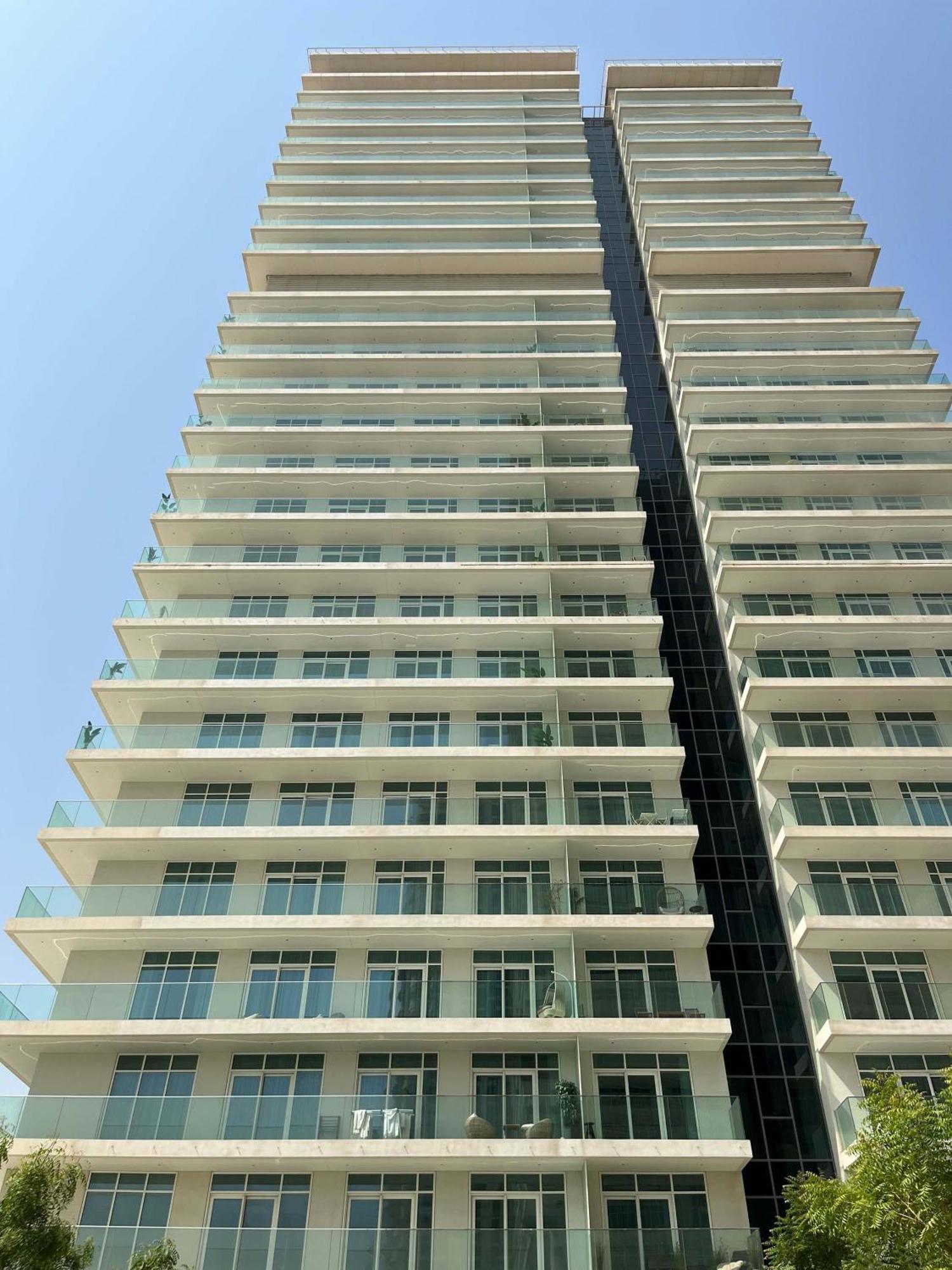 Apartment Silkhaus Palm View 1bdr With Private In Emaar Beachfront *