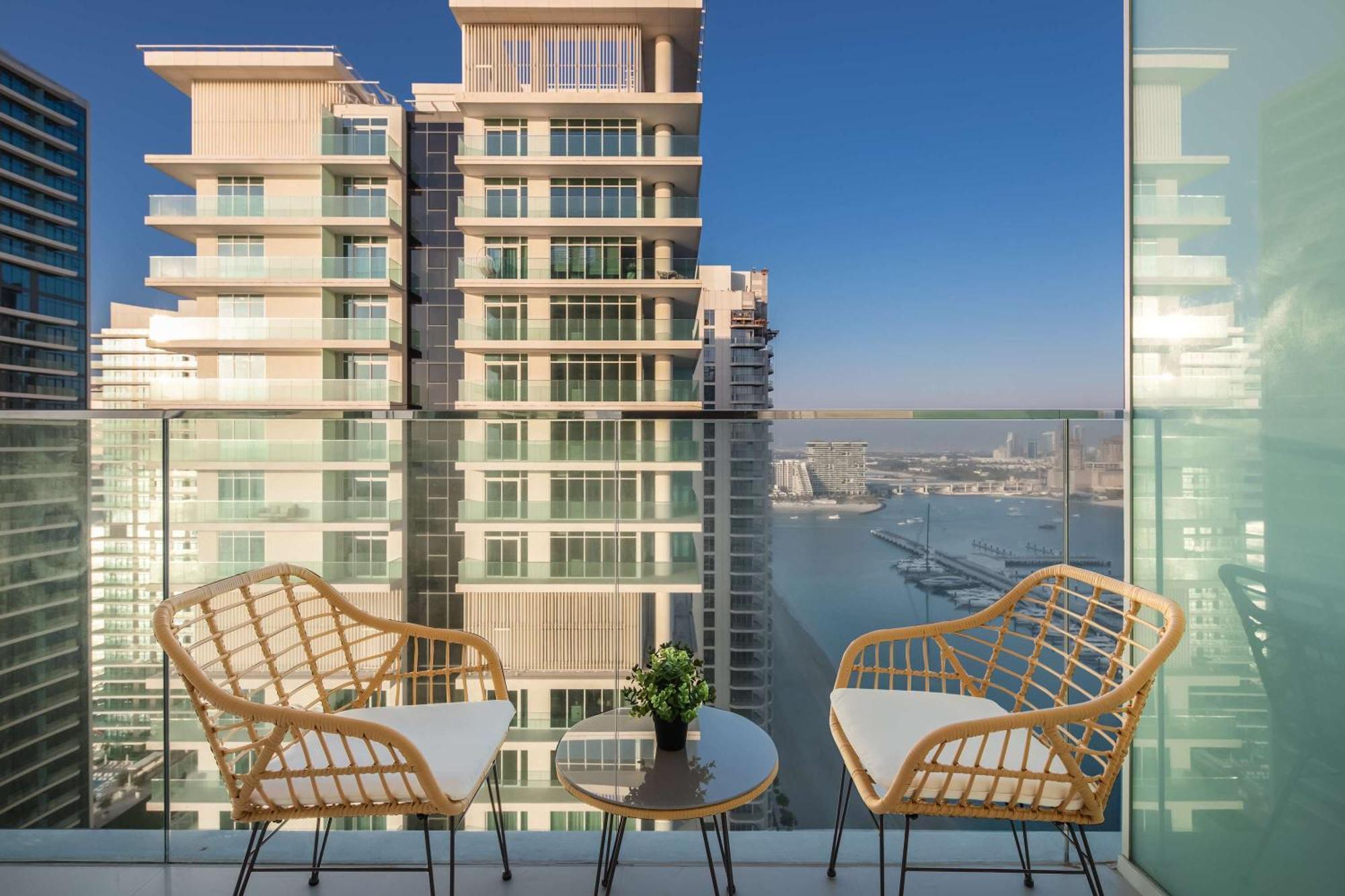 Silkhaus Palm View 1bdr With Private In Emaar Beachfront Apartment Dubai