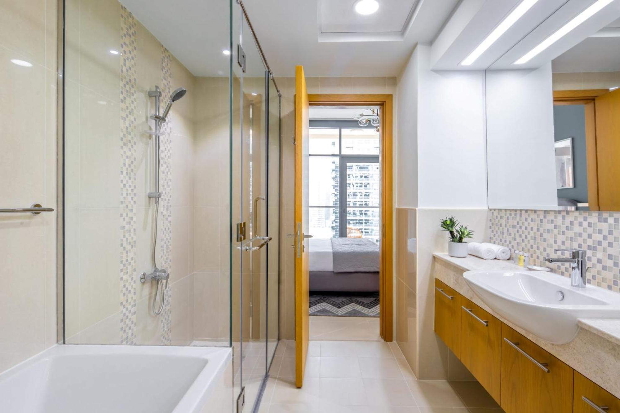 Silkhaus Elegant And Spacious 1bdr In Downtown Near Business Bay Dubai