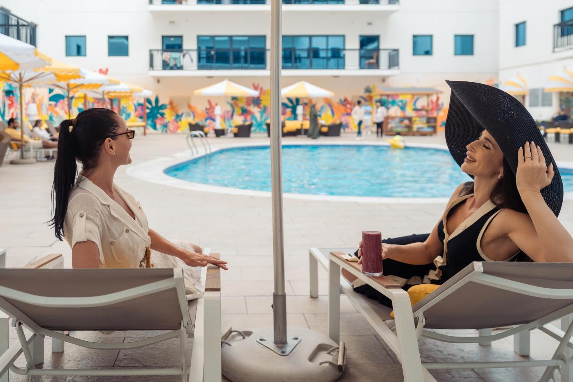 Golden Sands Apart Otel *