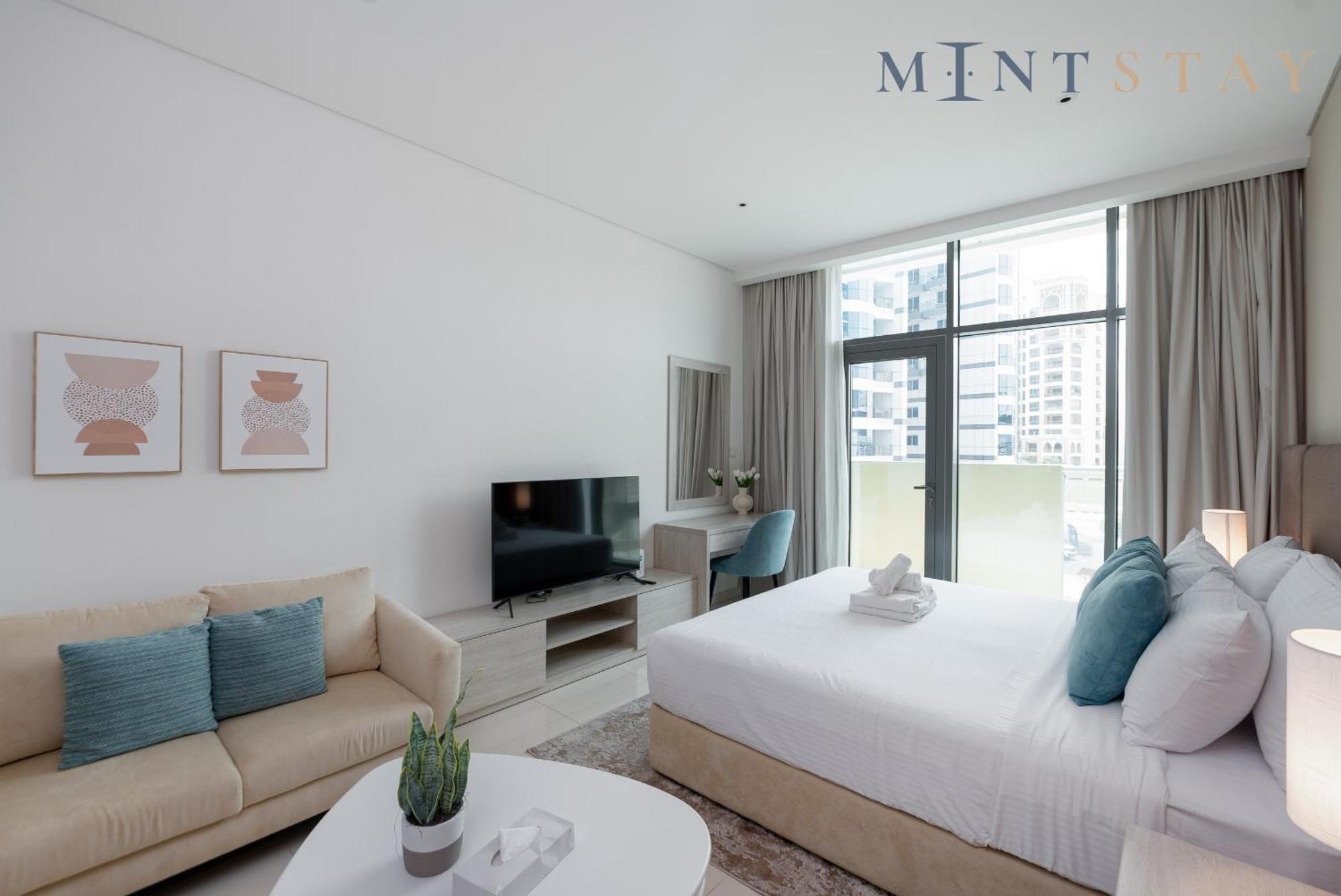Seven Palm, Palm Jumeirah - Mint