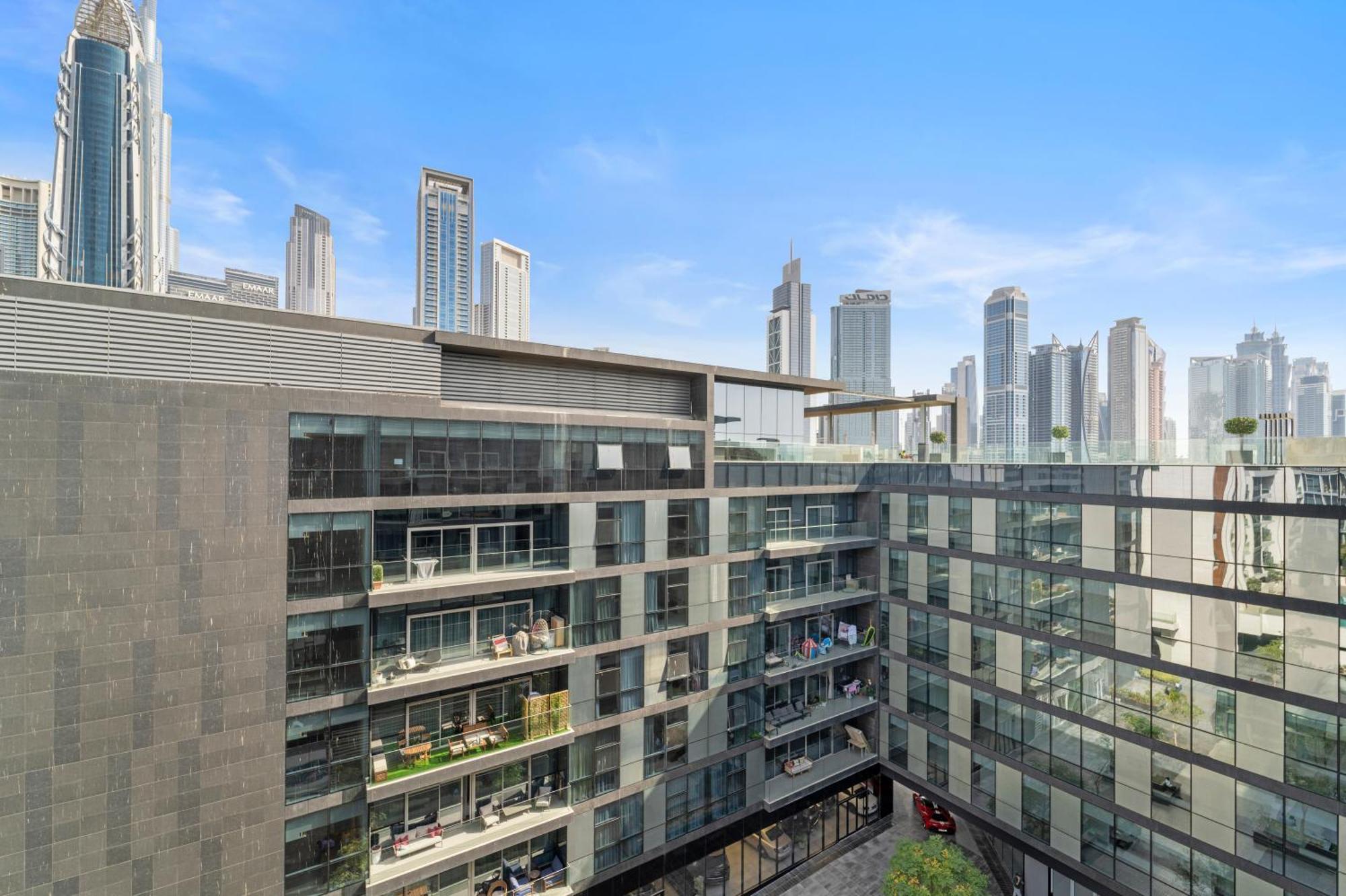Apartment 6th Floor 2br And Maid's Walk - Nox *