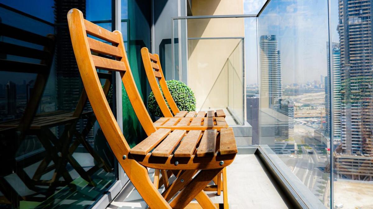 Offers For Burj Royale Condo, Close To Mall *