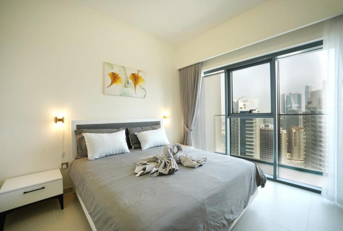 Offers For Burj Royale Condo, Close To Mall *