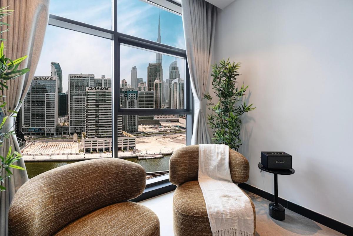 Apartment Luxury 2br Burj Khalifa And Canal View Pool Jacuzzi *