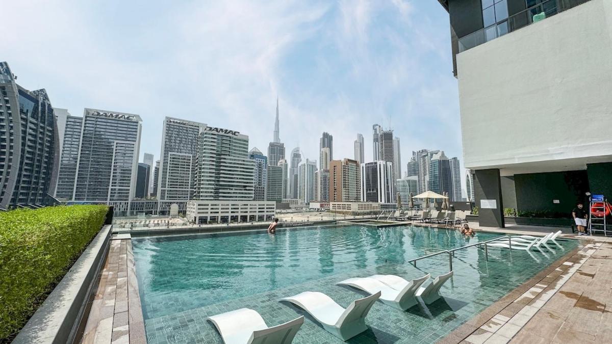 Apartment Luxury 2br Burj Khalifa And Canal View Pool Jacuzzi Dubai
