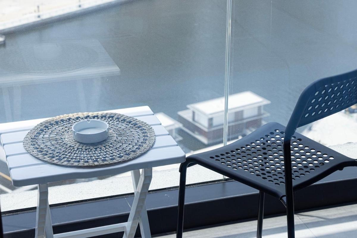 Luxury 2br Burj Khalifa And Canal View Pool Jacuzzi Dubai