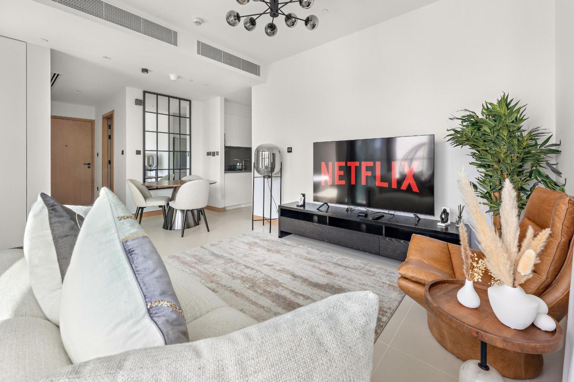 Vayk - Luxury 1 Bd With Marina Views