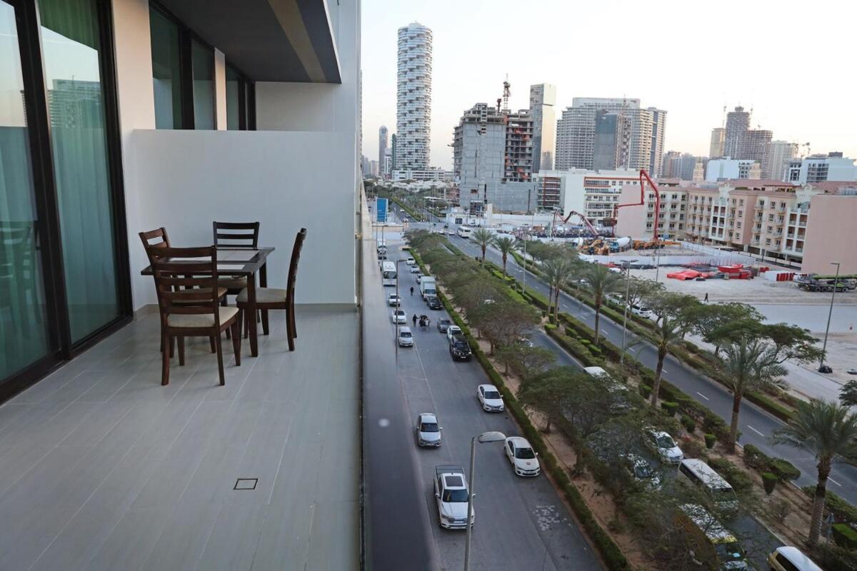 First Class 1br Modern Aesthetic Haven Dubai