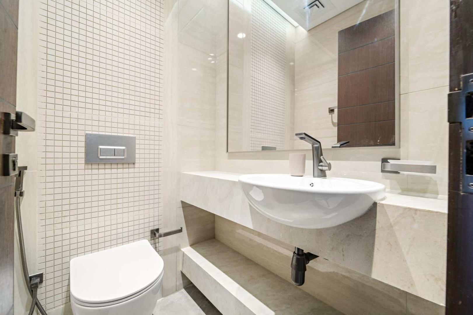 Amazing 2br In Business Bay With Full Burj View Apartment
