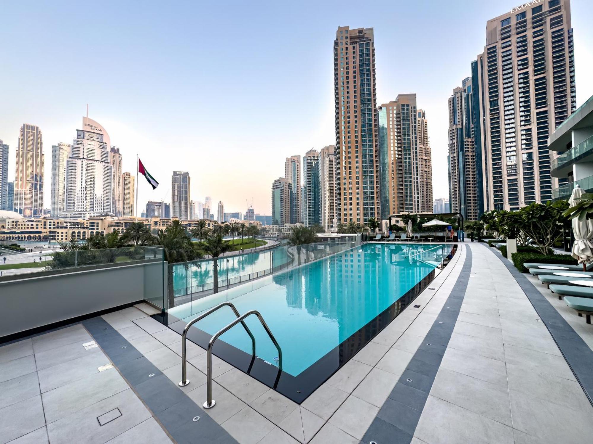 Elegant 1br I 1min Walk To Burj Khalifa & Fountain Apartment
