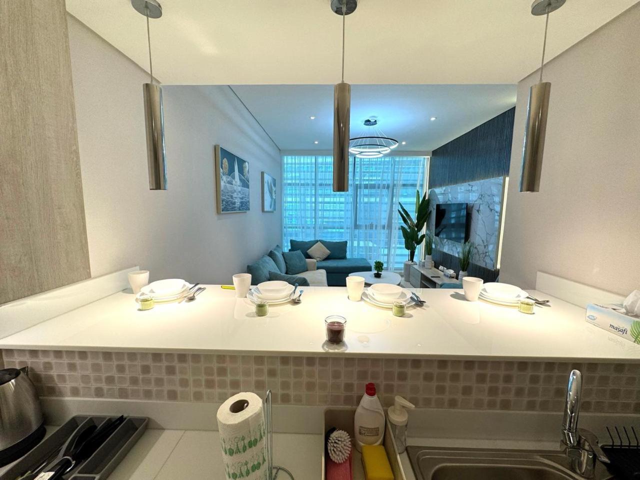 Palm Jumeirah - Free Infiniti Pool And Private Apartment Dubai