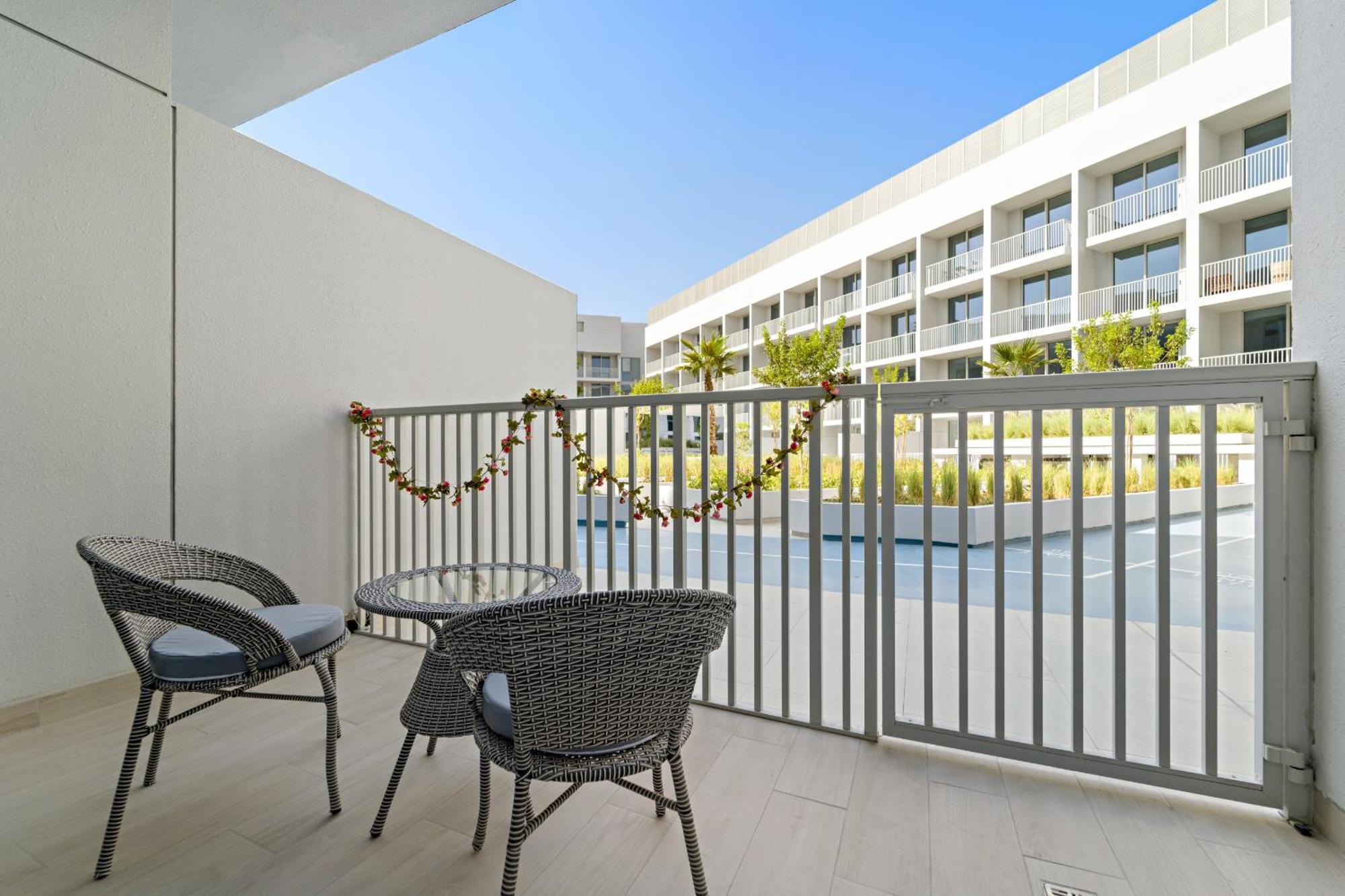 Vayk - Cozy 1-bedroom In Jvc Daire
