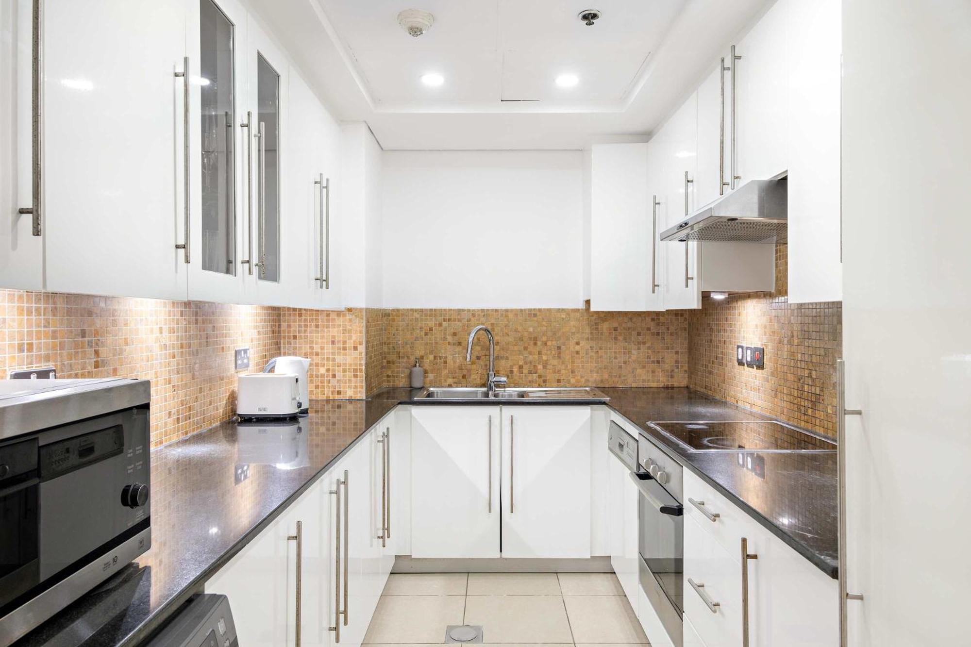 Silkhaus Premier 1br At 8 Boulevard Walk In Downtown Apartment