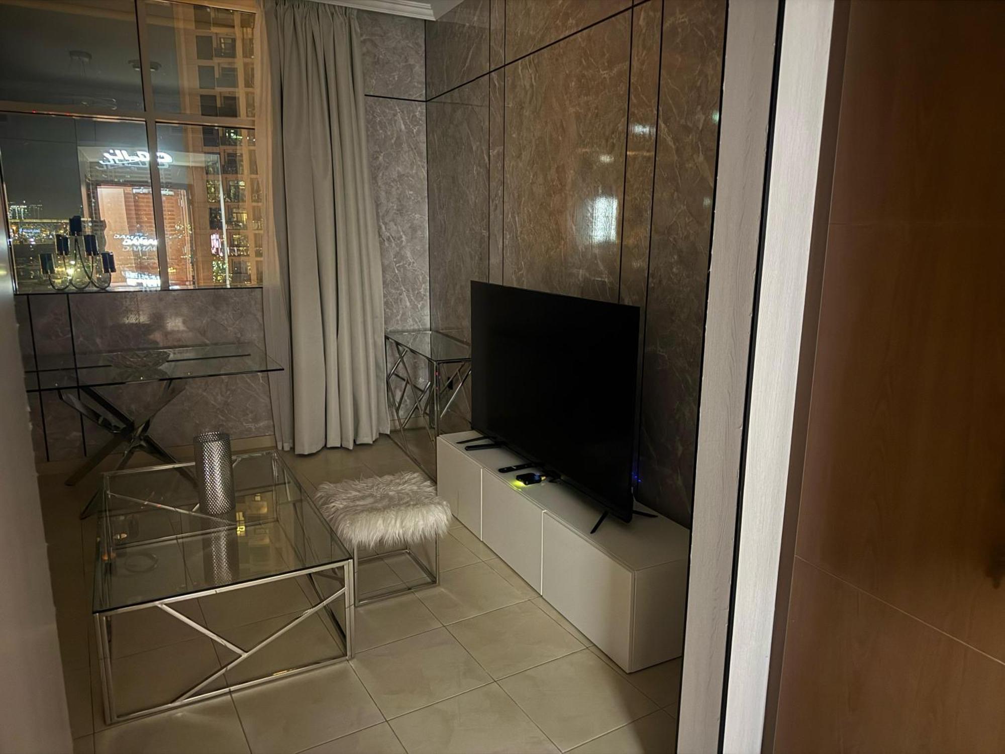 5 Min To Mall Downtown Pensão Dubai
