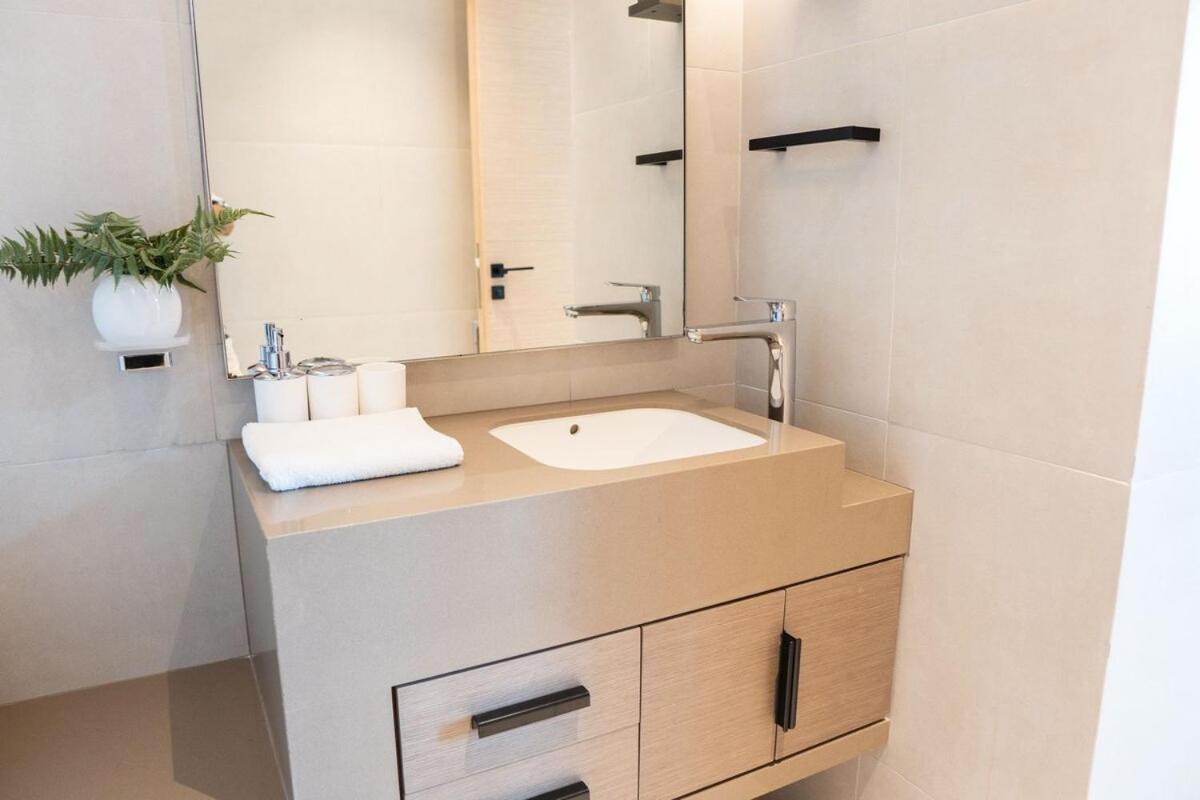 Apartment Jbr Luxe 1b Private Address Dubai