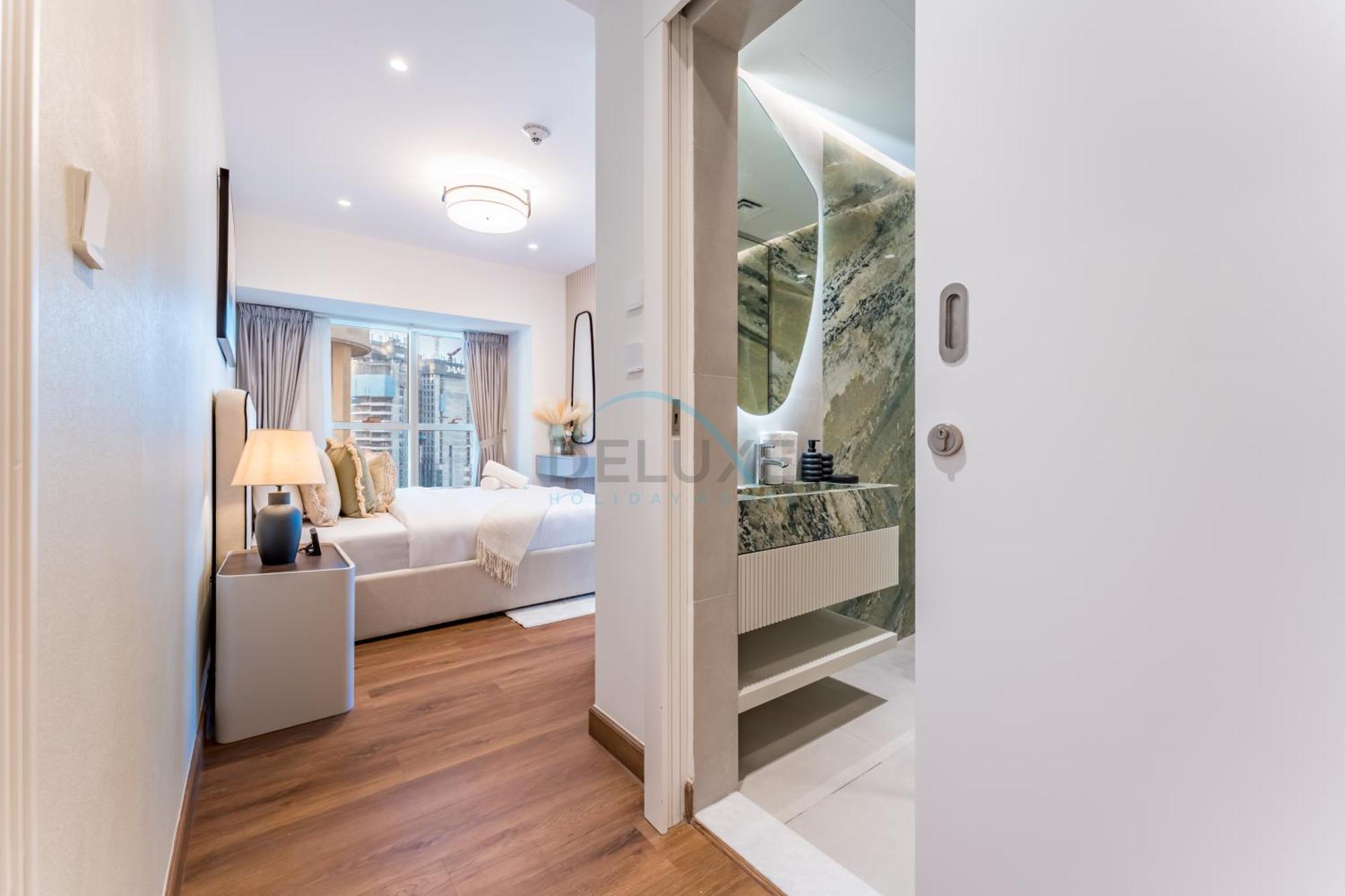 Upgraded 2br With Partial Sea And Views Near The Beach, Elite Residence, Marina By Deluxe Homes *