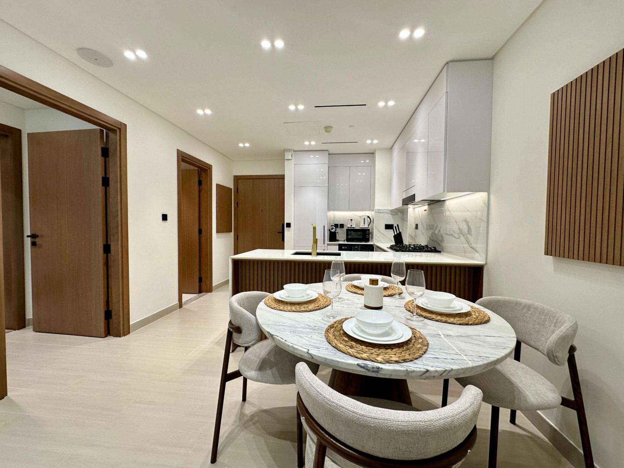 Stylish 1br In Binghatti Amber * Dubai