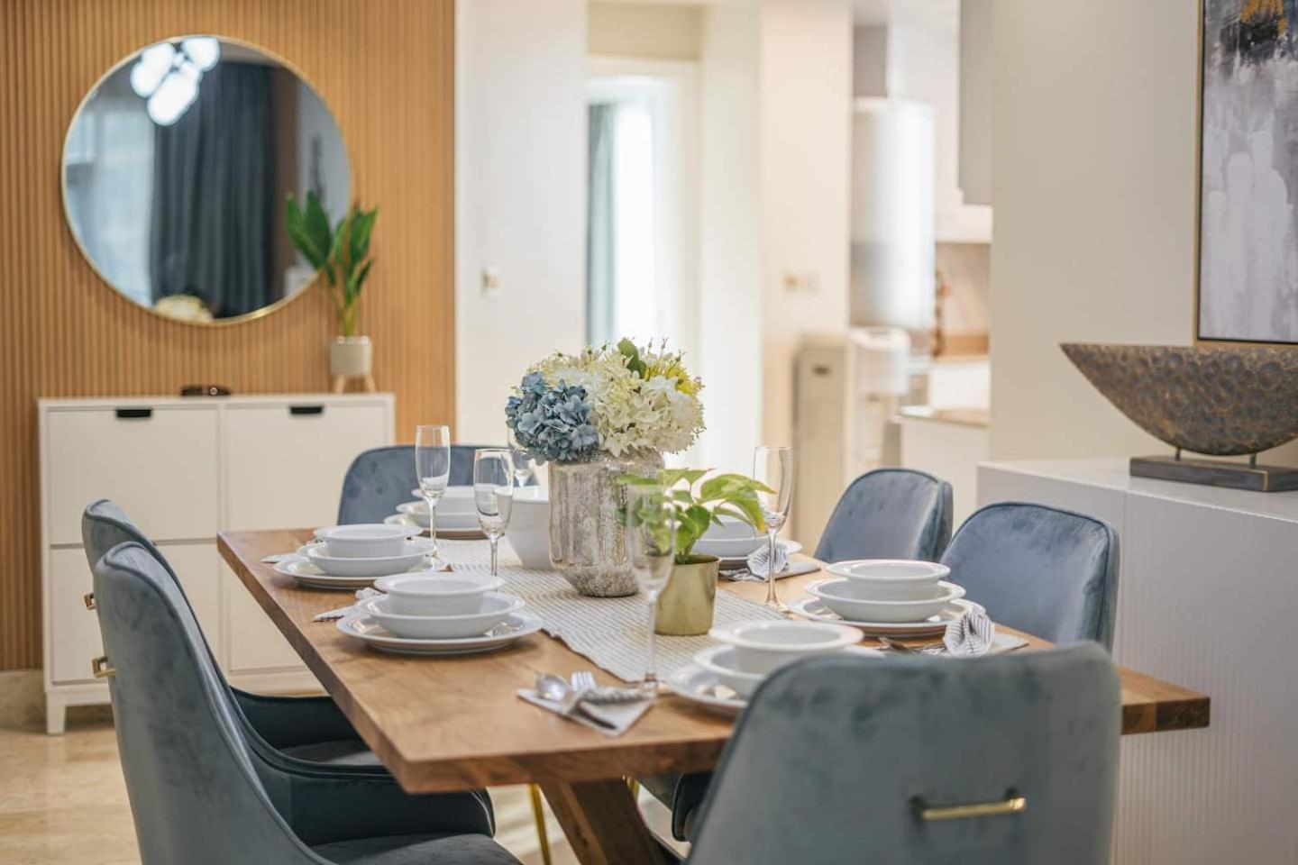 Daire Deluxe 3 Bedroom With Marina & Sea View *