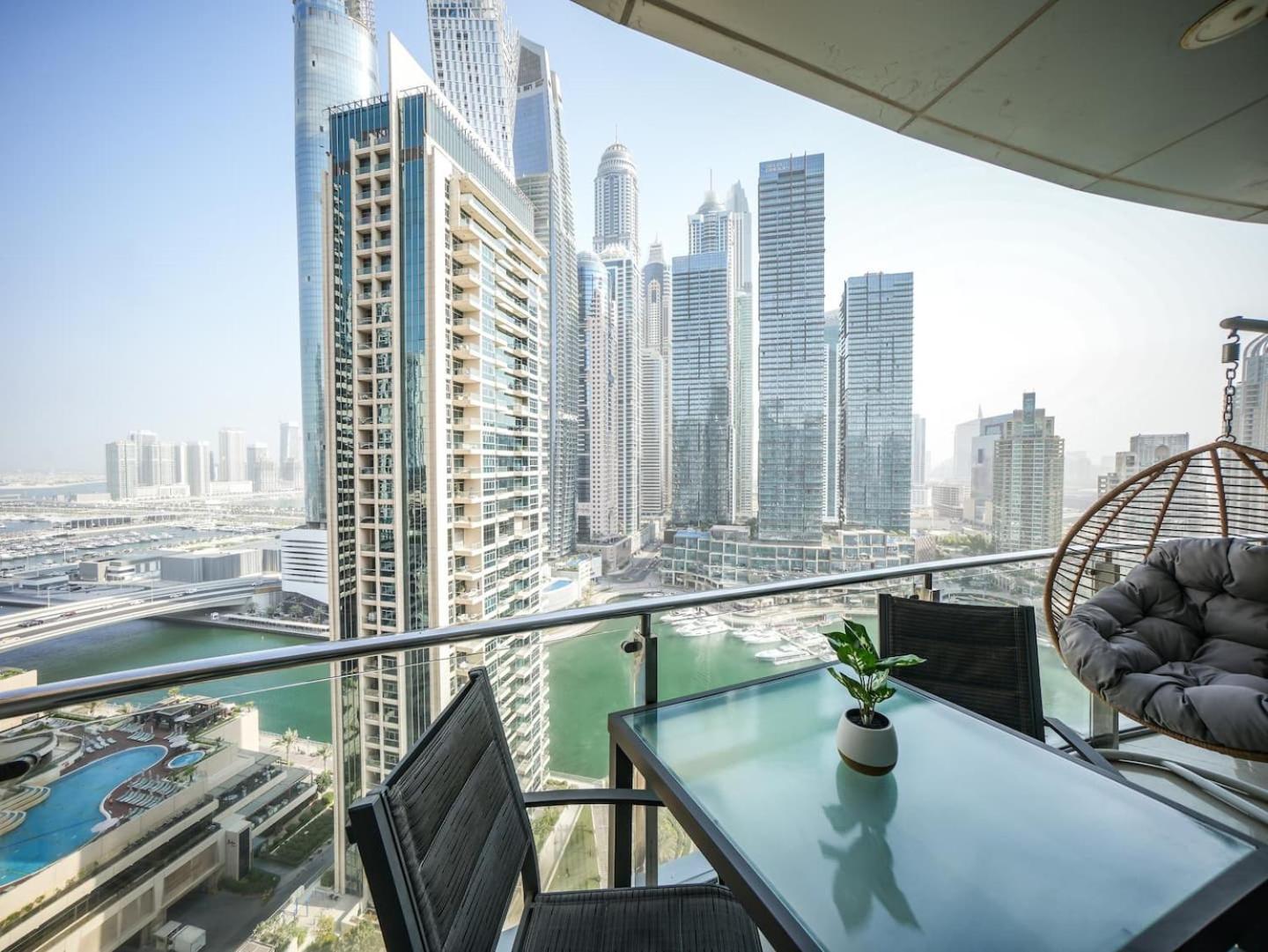 Deluxe 3 Bedroom With Marina & Sea View Dubai