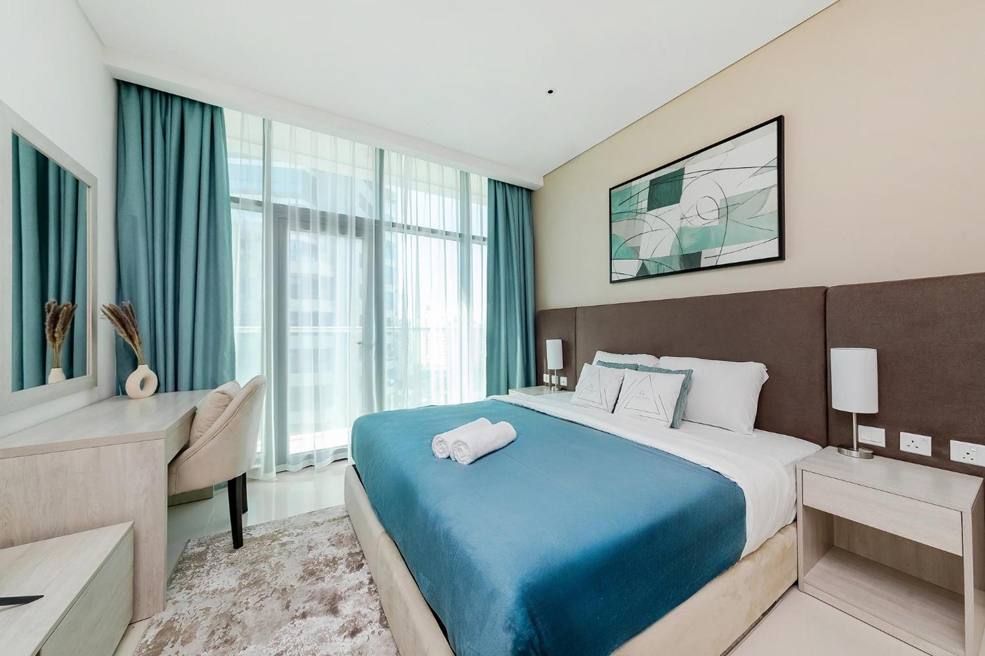 Beautiful Seven Palm Apartment