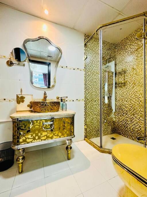 3 Bedroom Luxury Near Jbr Beach Apartment