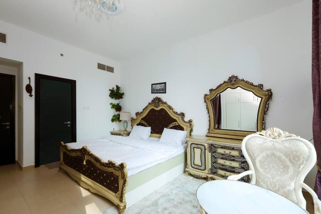 Apartment 3 Bedroom Luxury Near Jbr Beach
