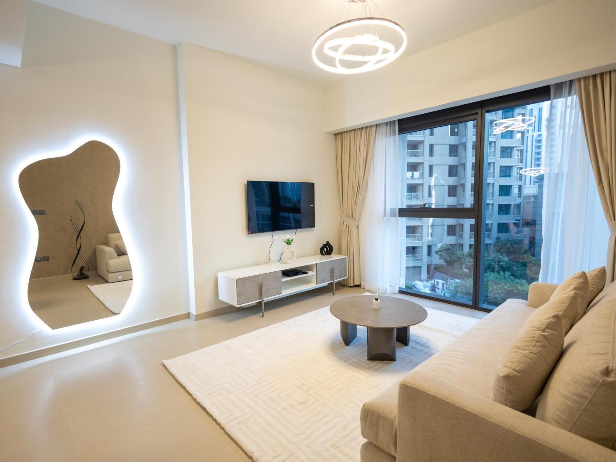 Mh - Act One Act Two - Downtown - 1bhk - Ref505 Apartment *