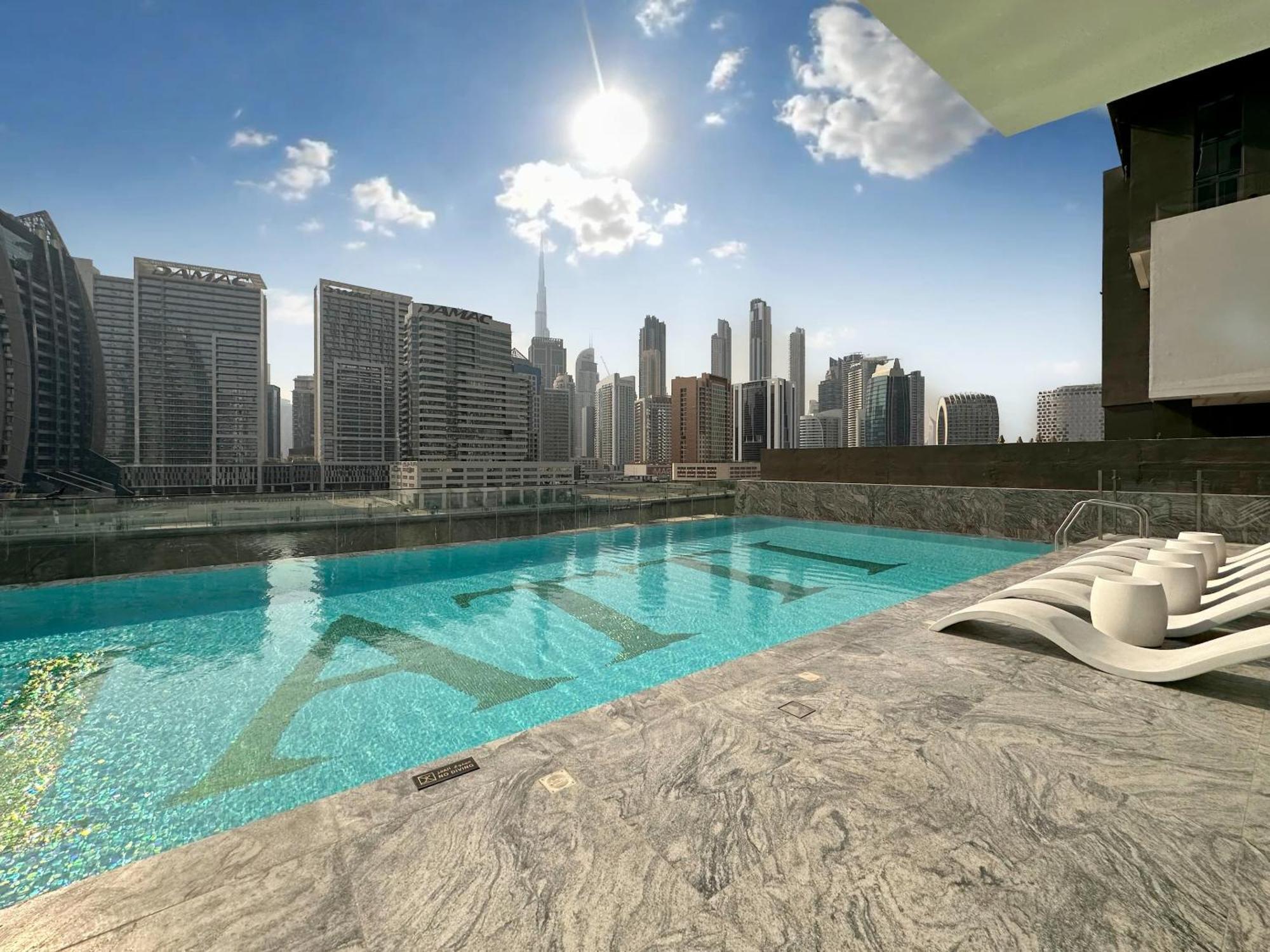 Trophy - Rustic Burj Khalifa View. Apartamento