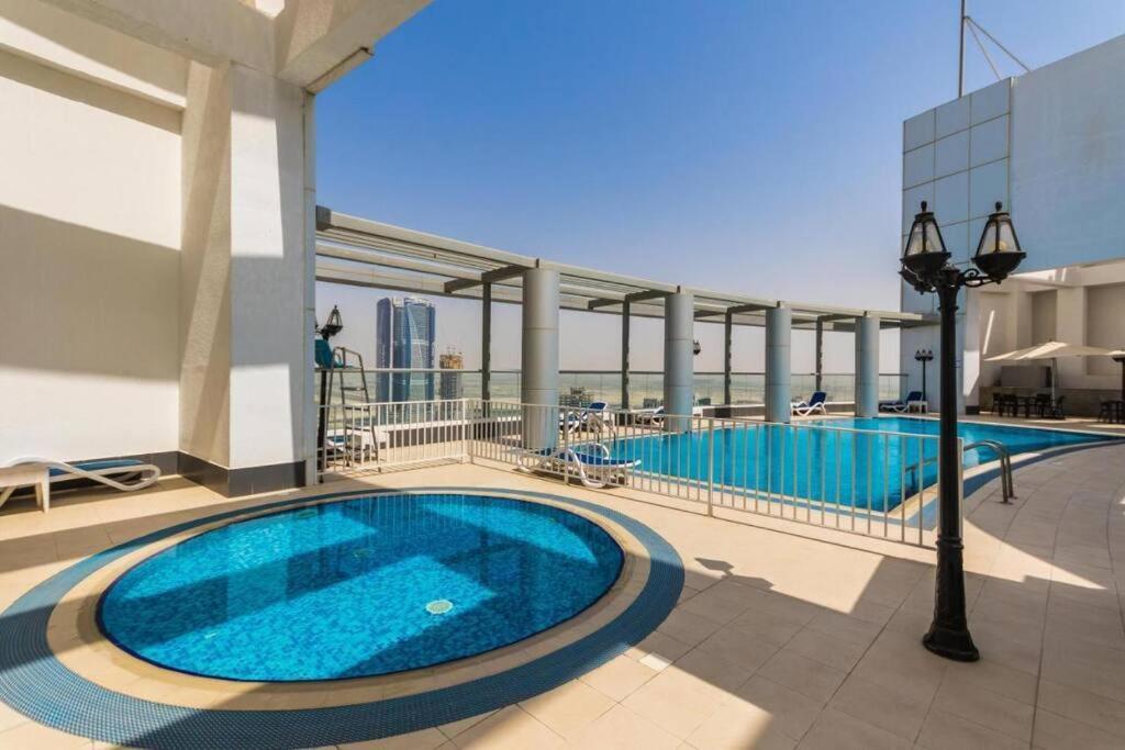 Cozy By Burj Khalifa And Mall Apartamento