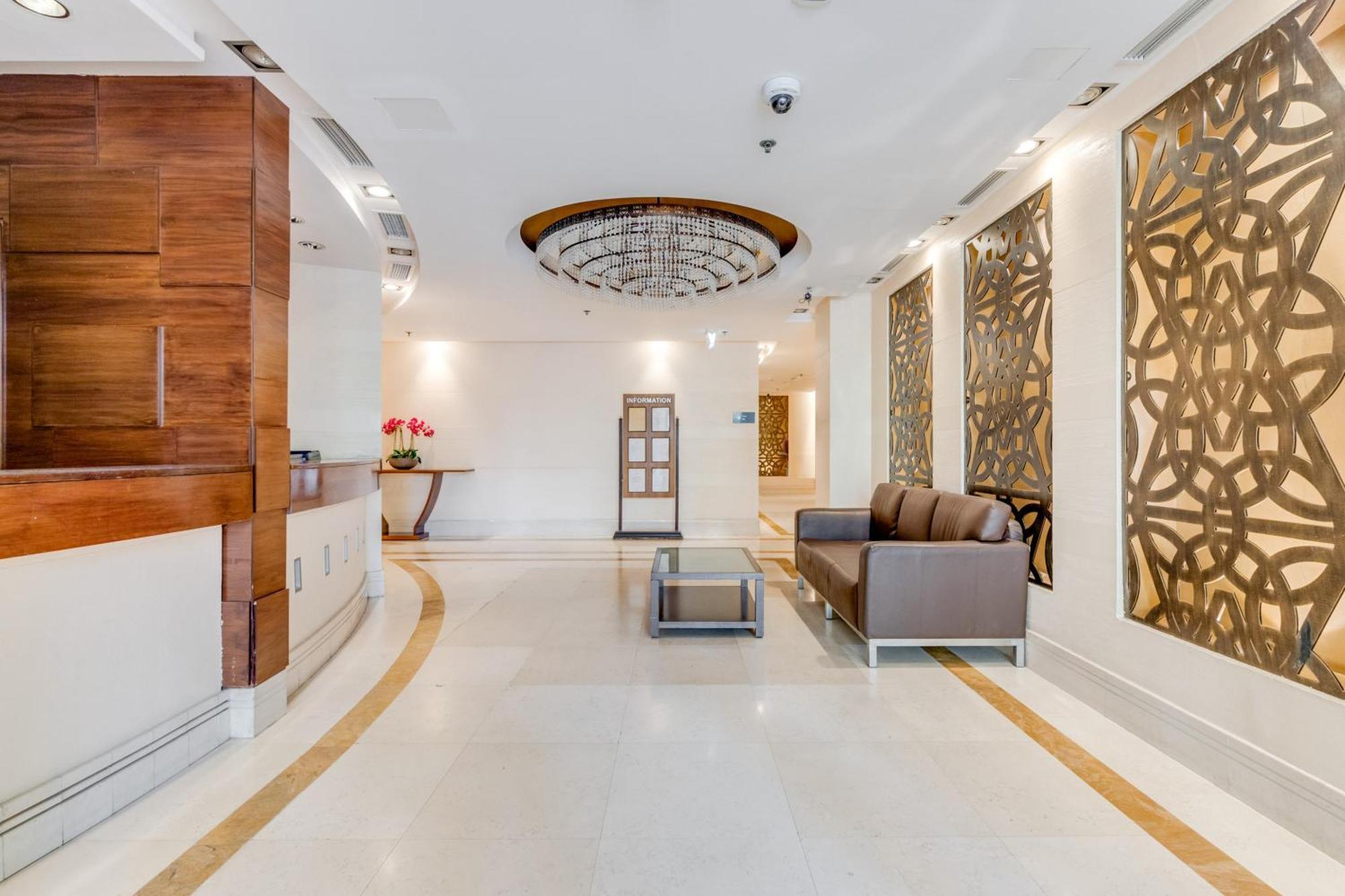 Globalstay. Modern Steps To Jbr *