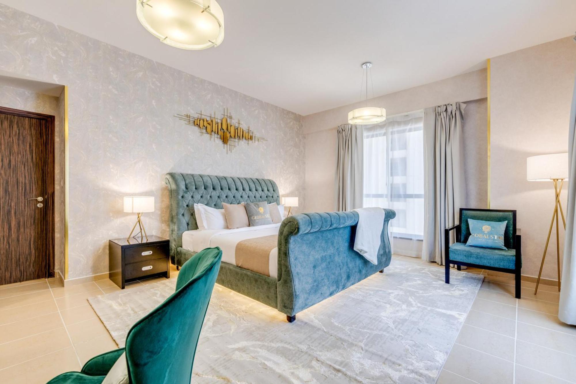 Globalstay. Modern Steps To Jbr Apartment Dubai