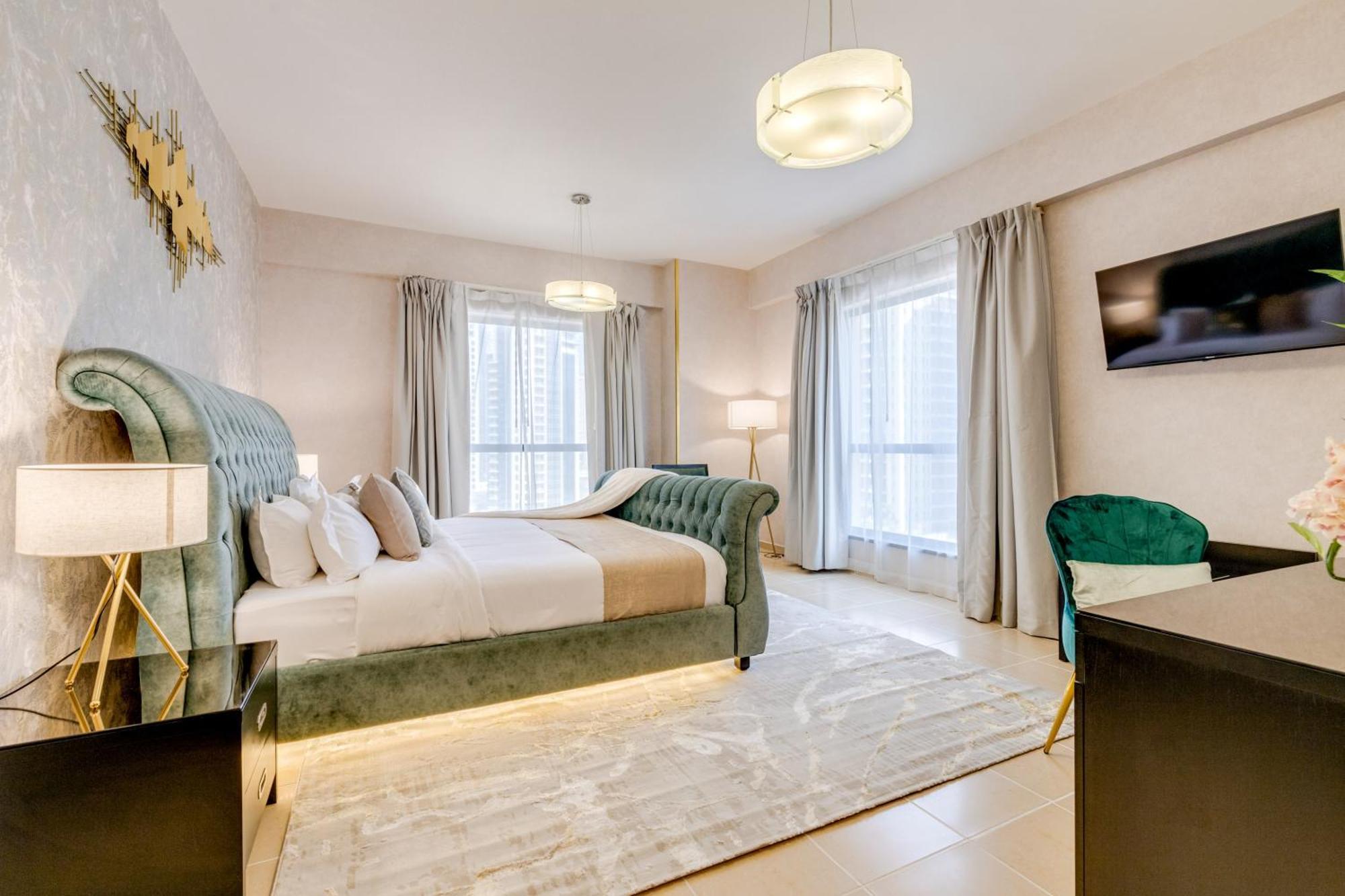 Globalstay. Modern Steps To Jbr Dubai